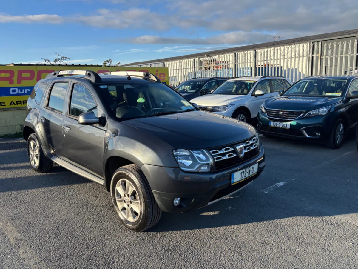 Dacia Duster SIGNATURE 1.5 DCI 110 4 4DR - Image 1