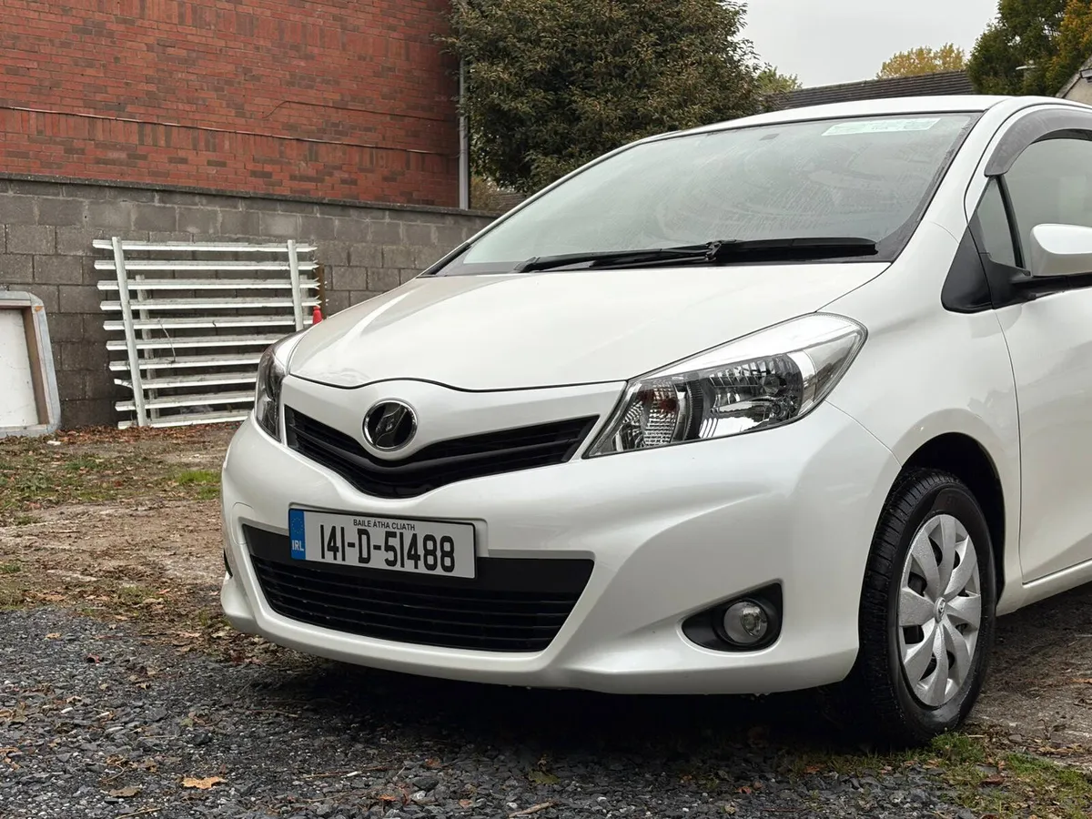 Toyota Vitz 2014 - Image 2