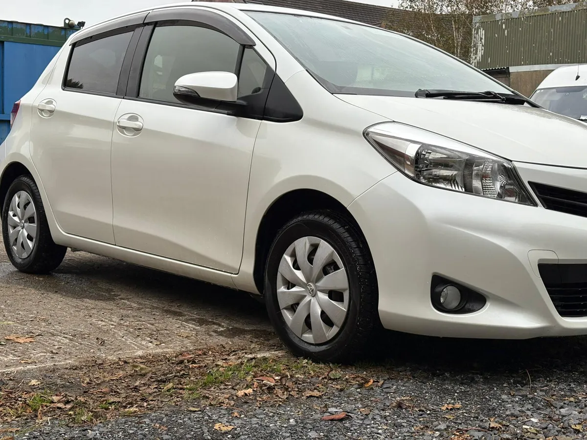 Toyota Vitz 2014 - Image 3