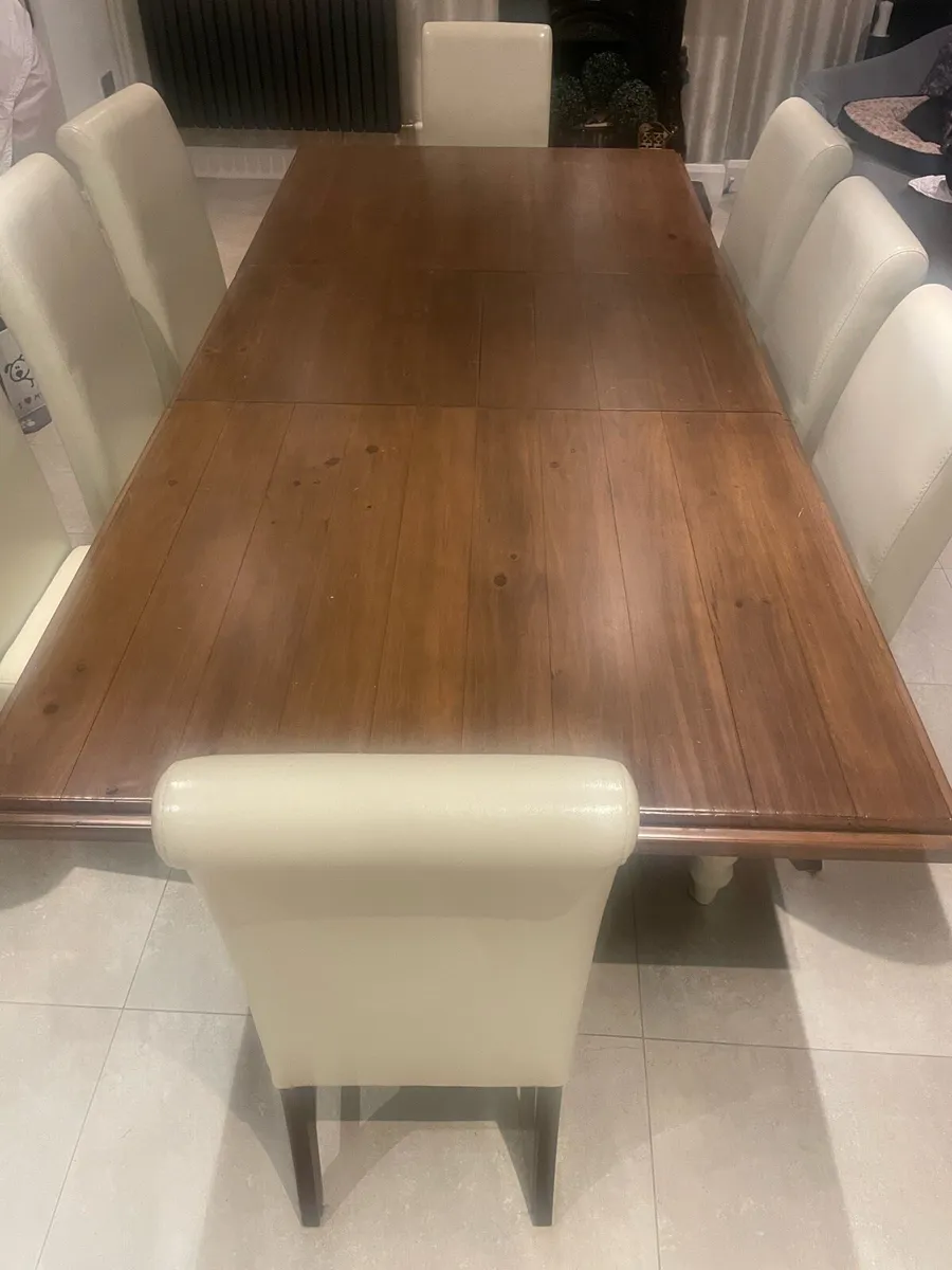 dining table & 8 cream leather chairs - Image 1