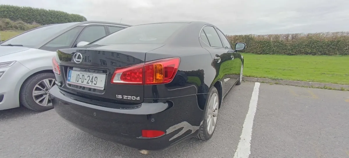 Lexus IS 2010 fresh NCT 05.26 price 4500€ - Image 4