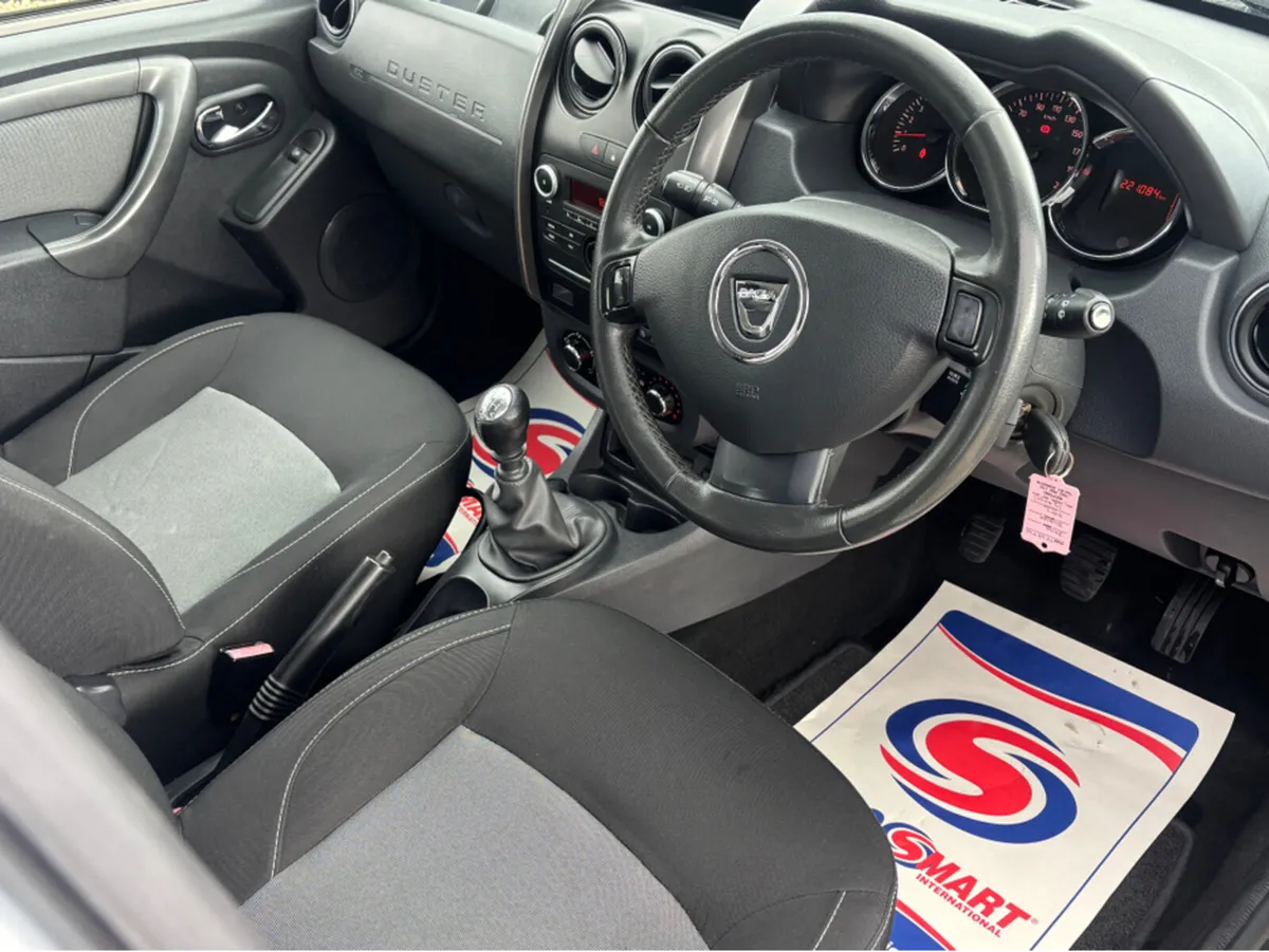 Dacia Duster SIGNATURE 1.5 DCI 4X - Image 3