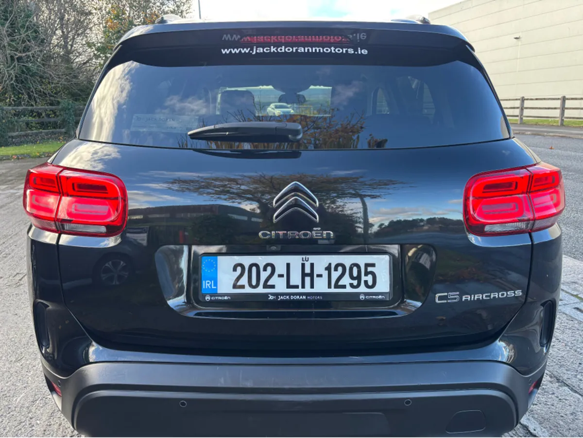 Citroen C5 Aircross 1.5 FLAIR BLUE HDI - Image 4