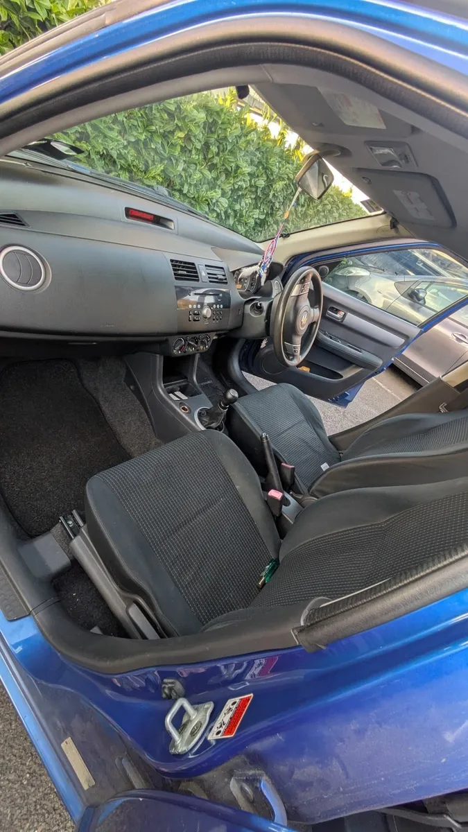 Suzuki Swift 2006 - Image 2