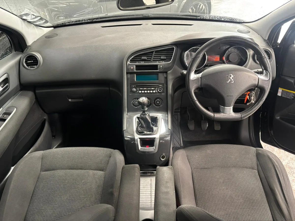 Peugeot 5008 2015.  1.6HDI ACTIVE 7 SEATER - Image 4