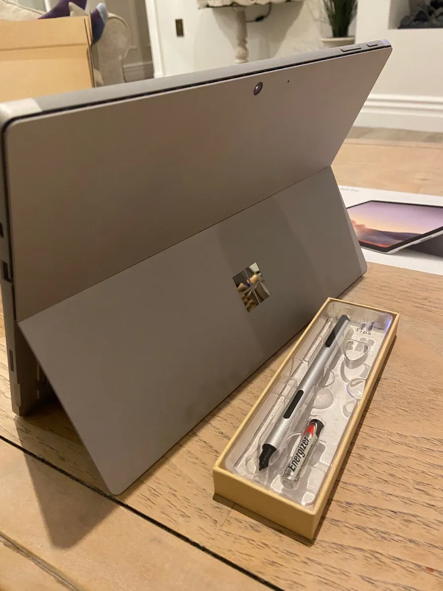 Brand New Microsoft Surface Pro 7 - Image 2