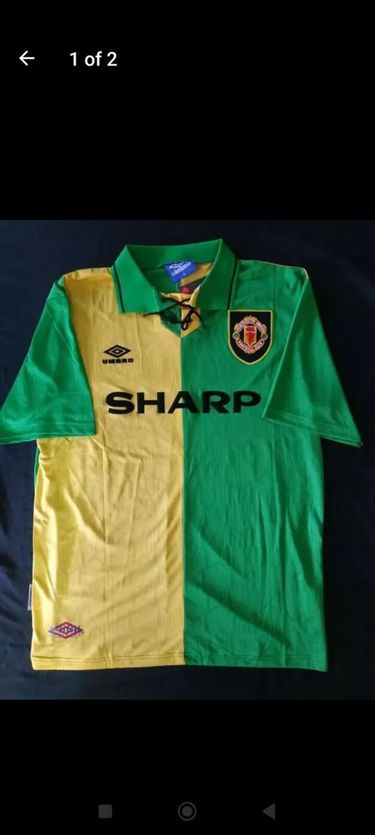 MAN UTD ( RETRO/CANTONA 7 ) ,SIZE : L . - Image 2