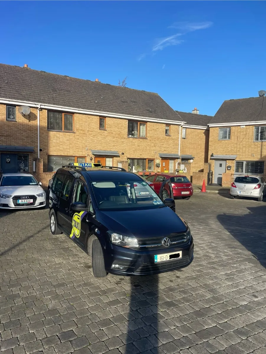 Volkswagen Caddy, Full TAXI includes WC PLATE - Image 2