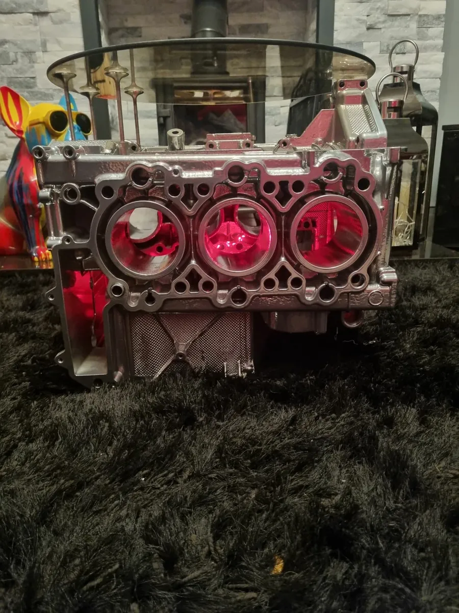 engine block coffee table porsche - Image 3