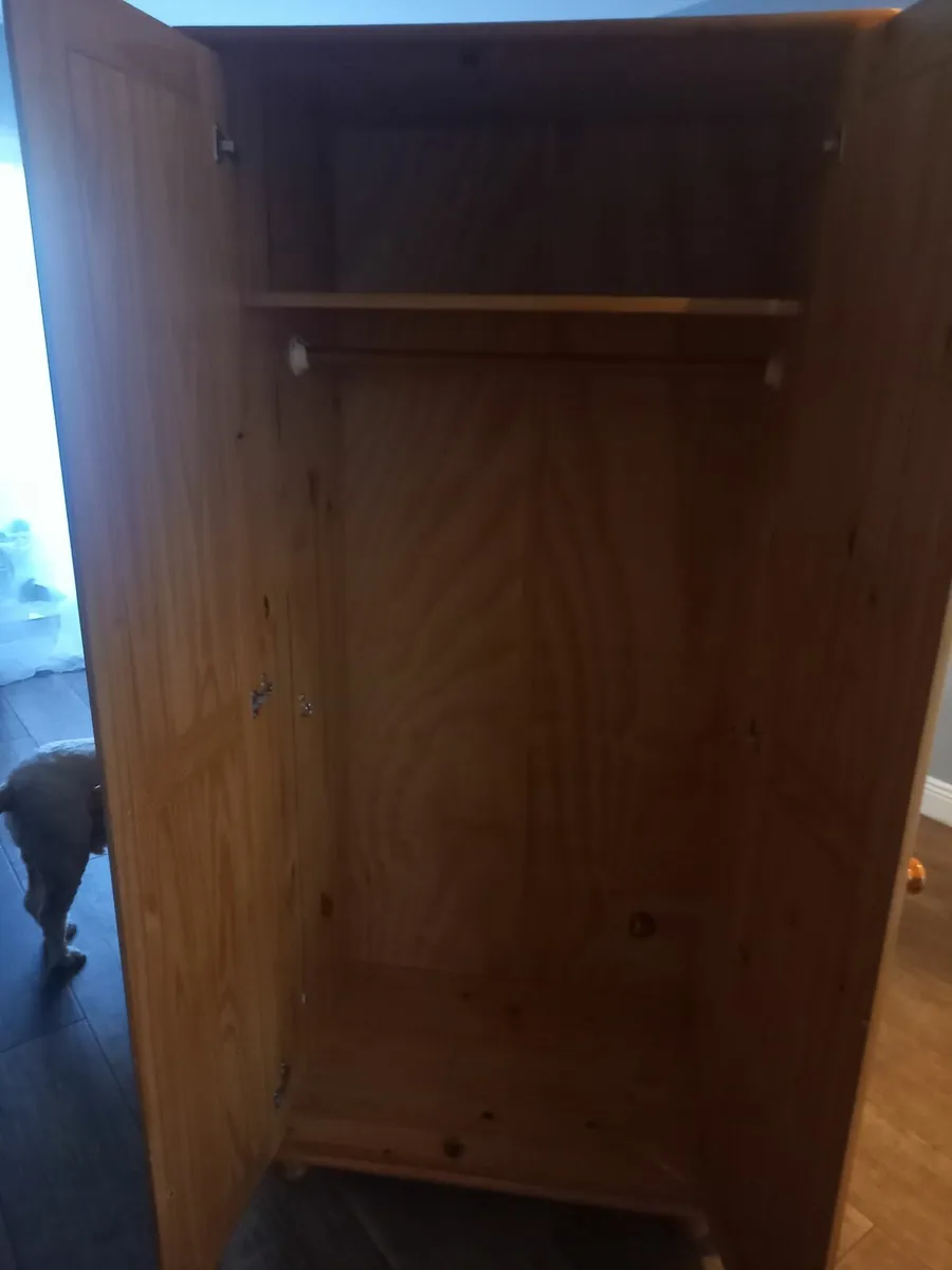 Wardrobe - Image 2