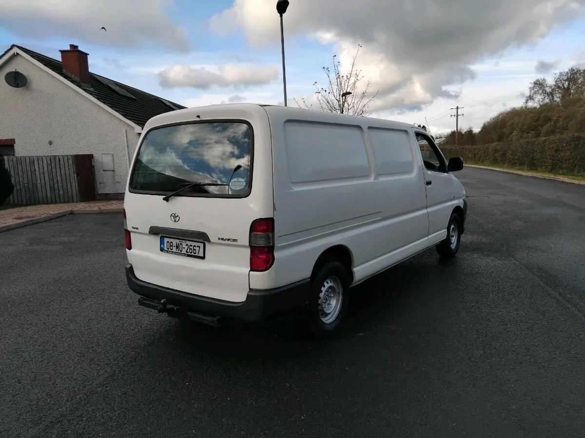 Low kms 2008 Toyota hiace test 20/04/26 - Image 3