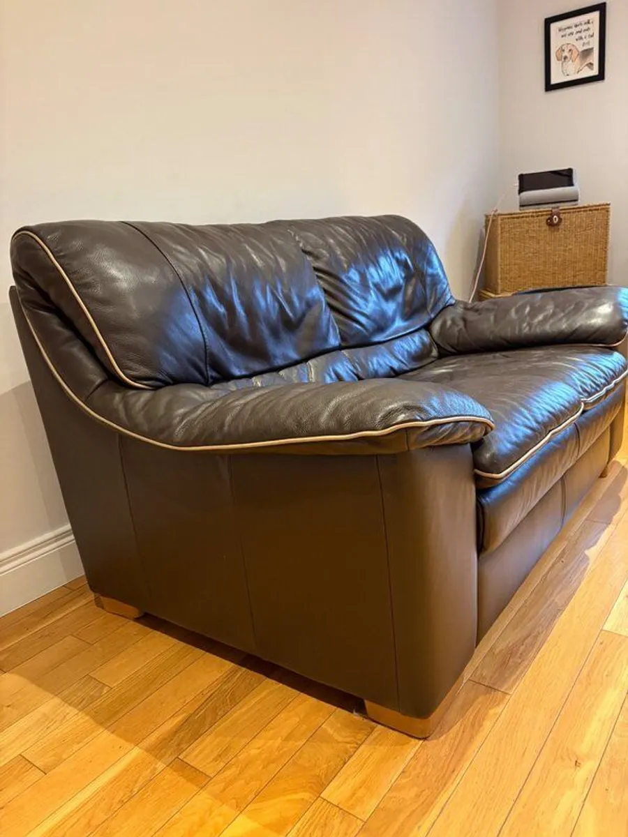 Sofa - Image 3