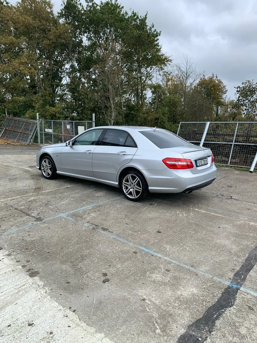2010 Mercedes e220 AMG 2.2 Cdi 170 bhp - Image 3