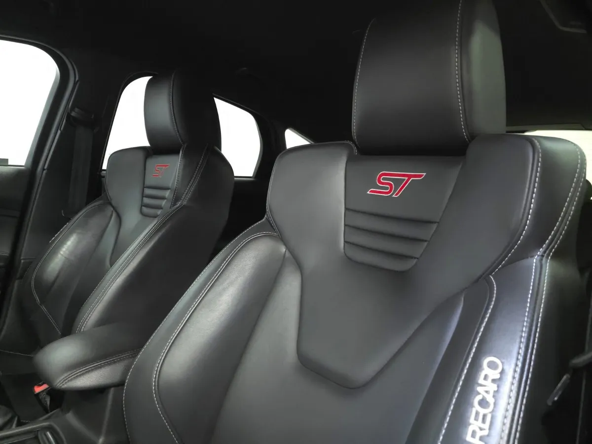 Ford Focus ST-3 2.0 TDCI - Image 4