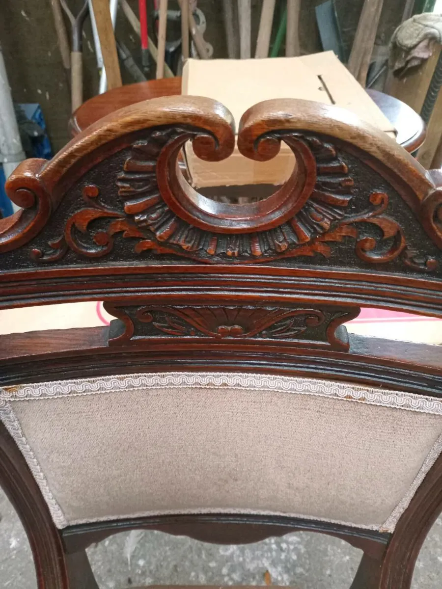 Antique chair - Image 4