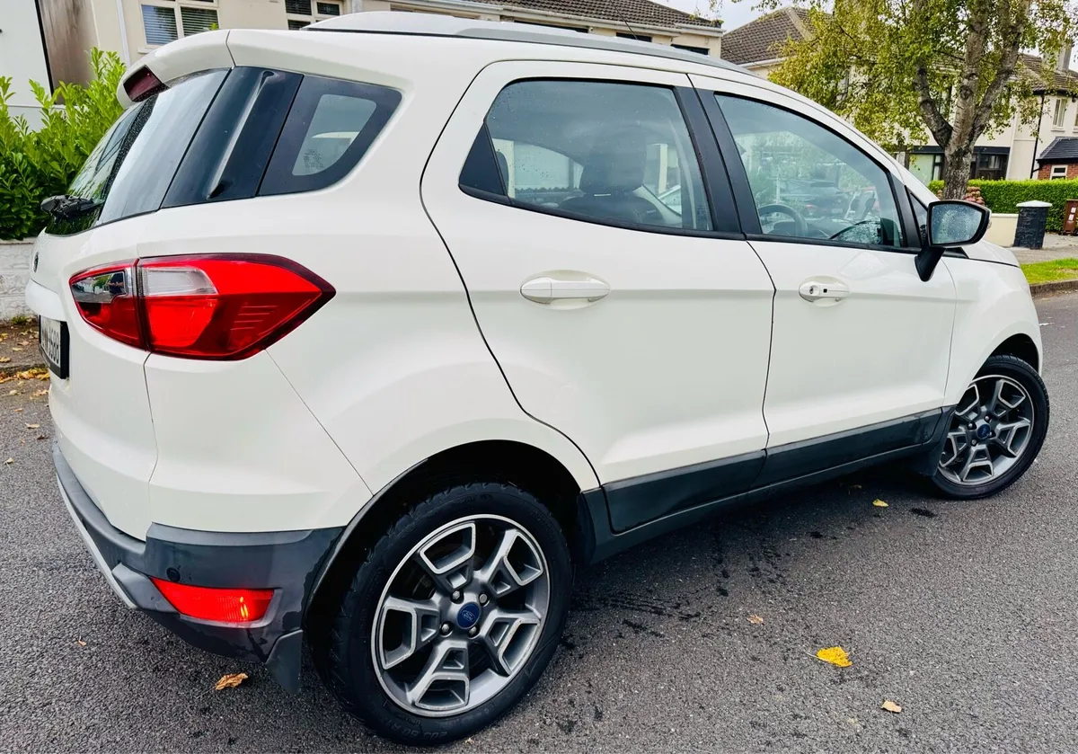 Ford EcoSport Titanium NCT Low Mileage - Image 3