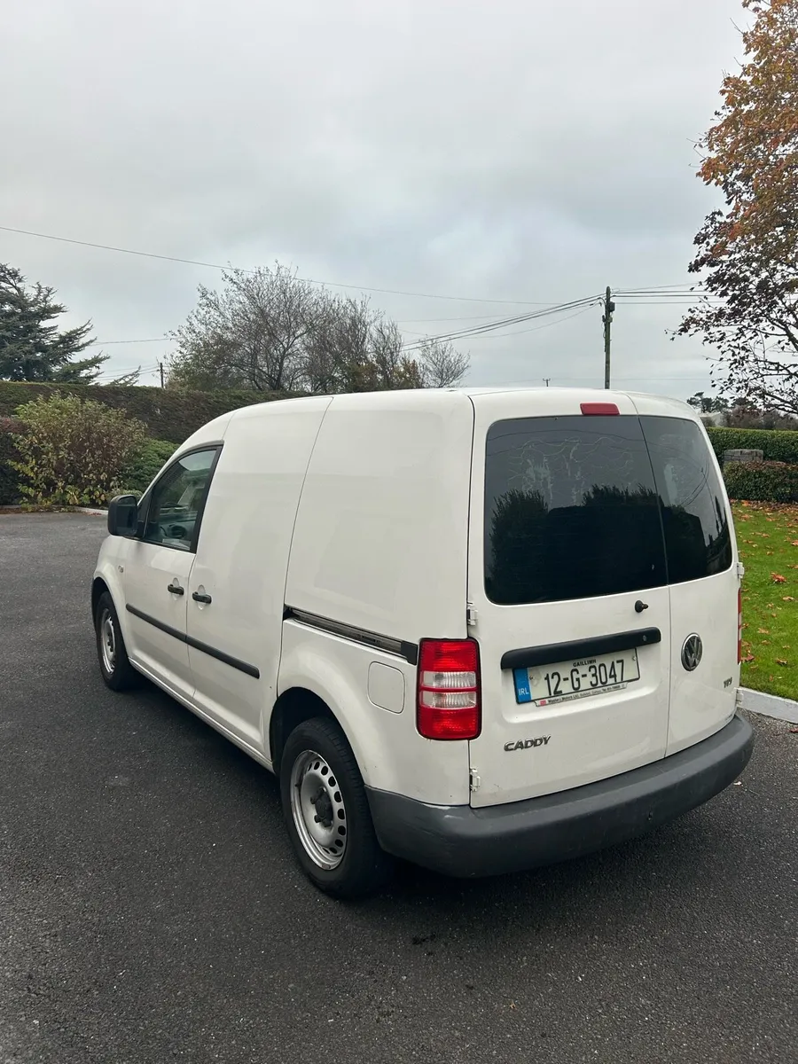 Volkswagen Caddy - Image 4