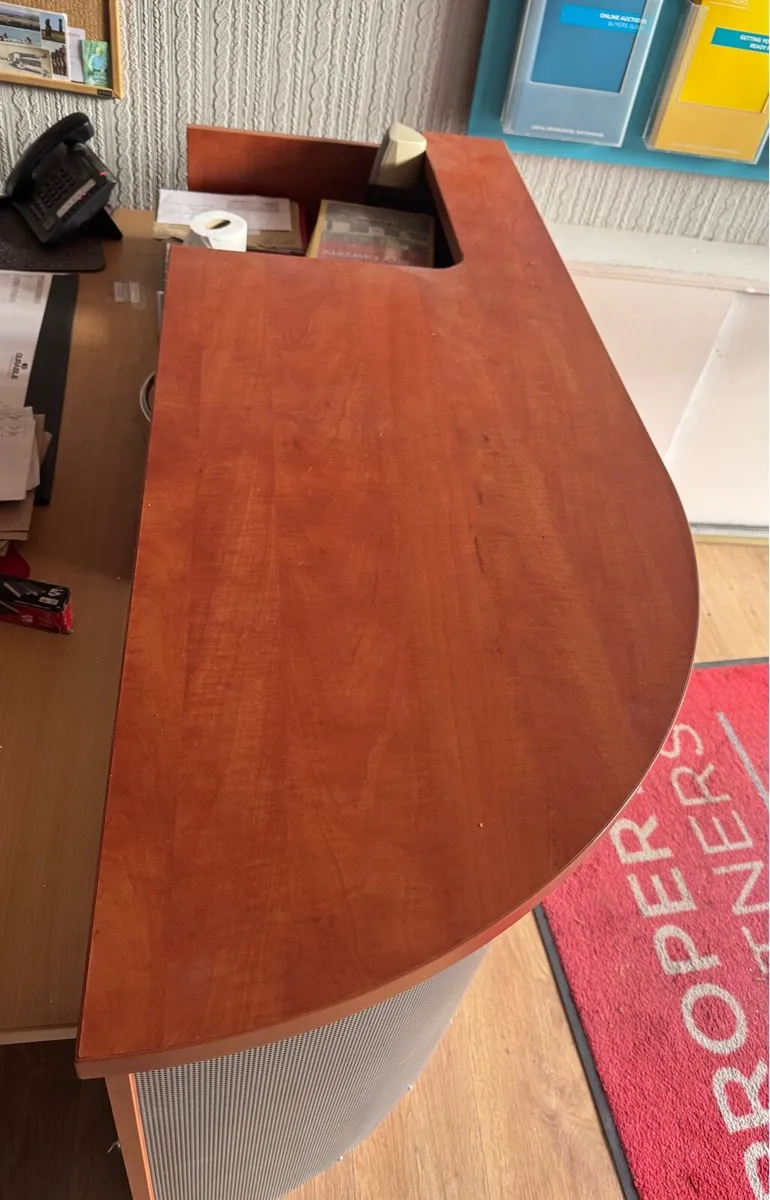 Reception Desk - Image 2