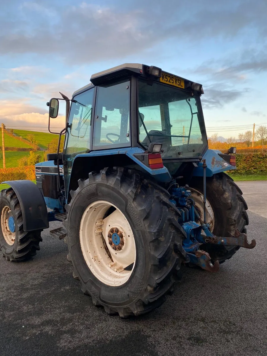 Ford 7740 - Image 3