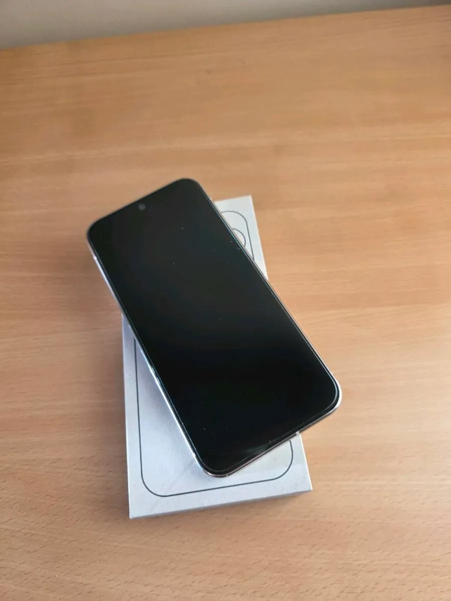 Google Pixel Pro 10 XL 256GB - Image 2