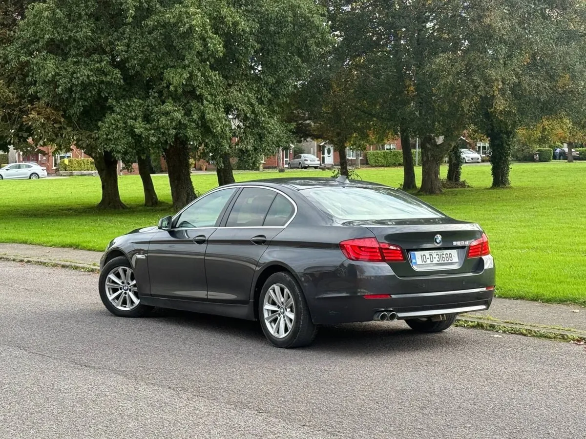 BMW 5-Series 2010/automatic/Nct 12/2026 - Image 2