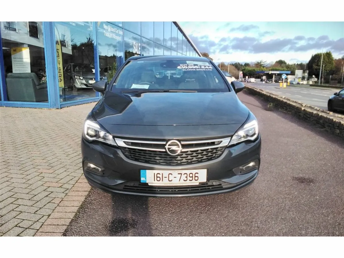Opel Astra SRI 1.6 Cdti 110PS 5DR - Image 2