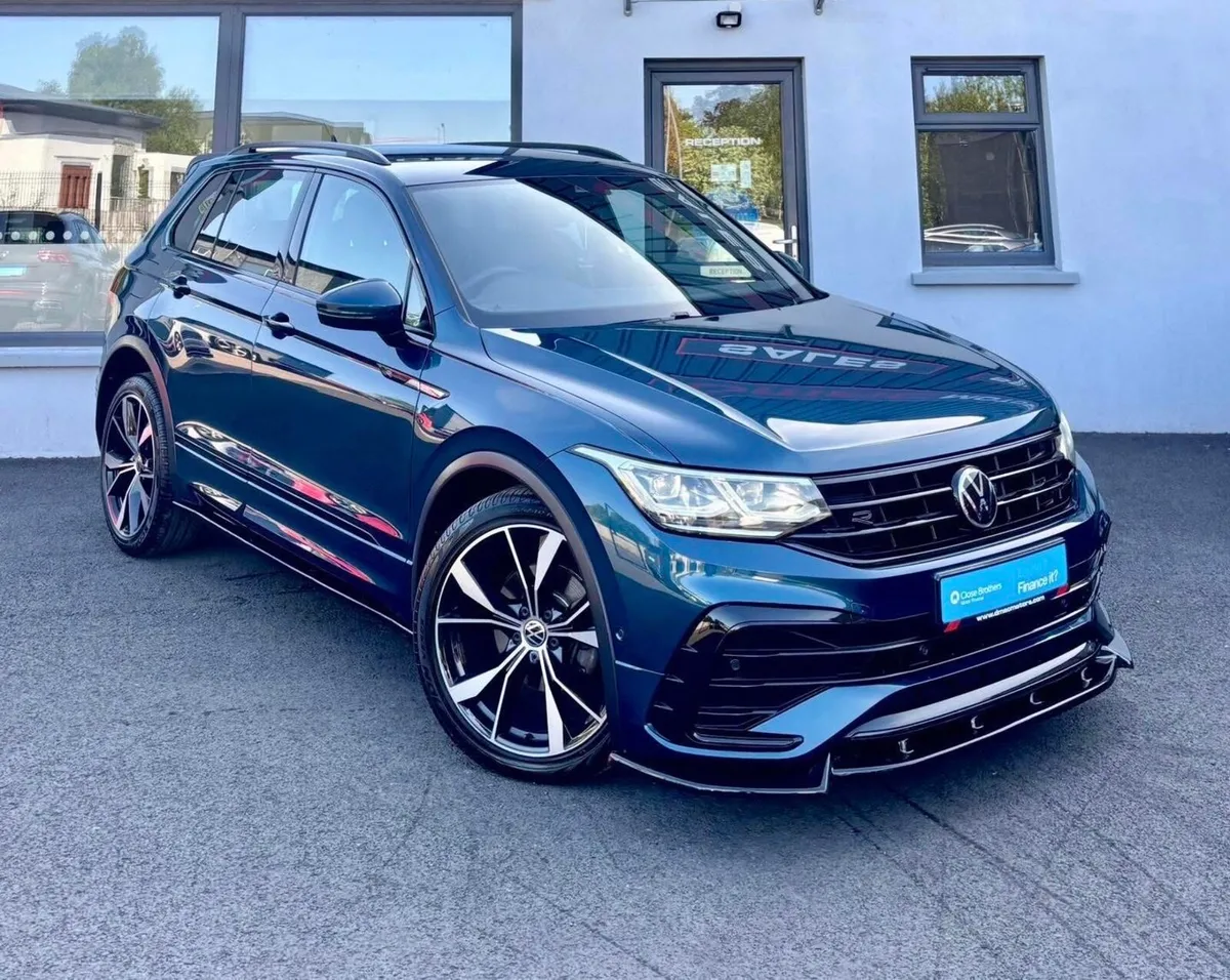 VW Tiguan 4Motion R-Line - Image 2