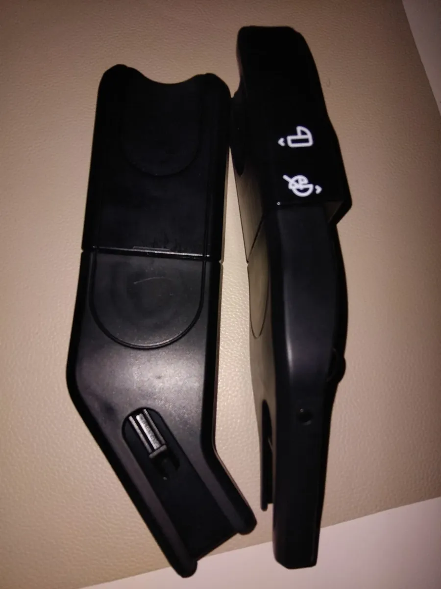 Joie Litrax Carrycot & car seat adapters - Image 3