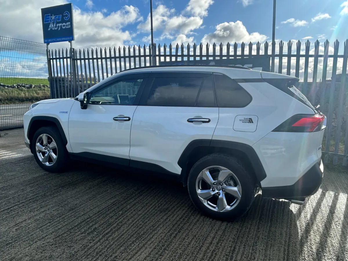 Toyota Rav4 AWD Hybrid Huge Spec 2020 - Image 2