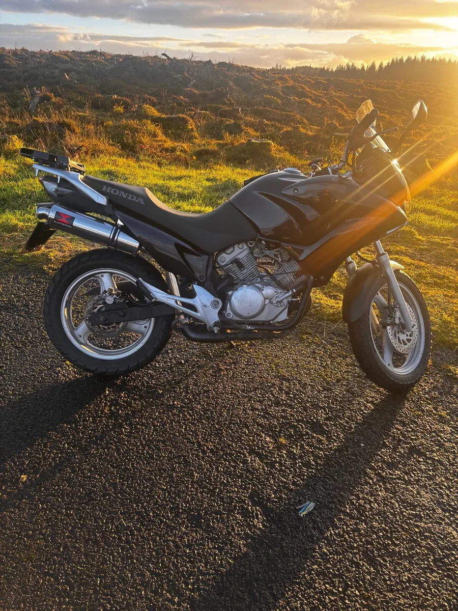 Honda XL Varadero 125cc 2008 - Image 1