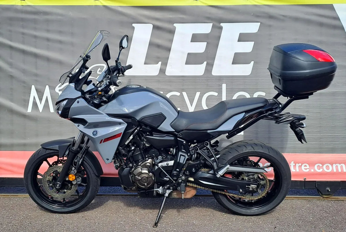 2019 YAMAHA MT-07 TRACER - Image 3
