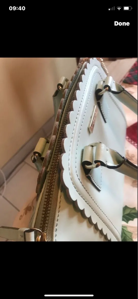 Kate Spade Handbag - Image 4
