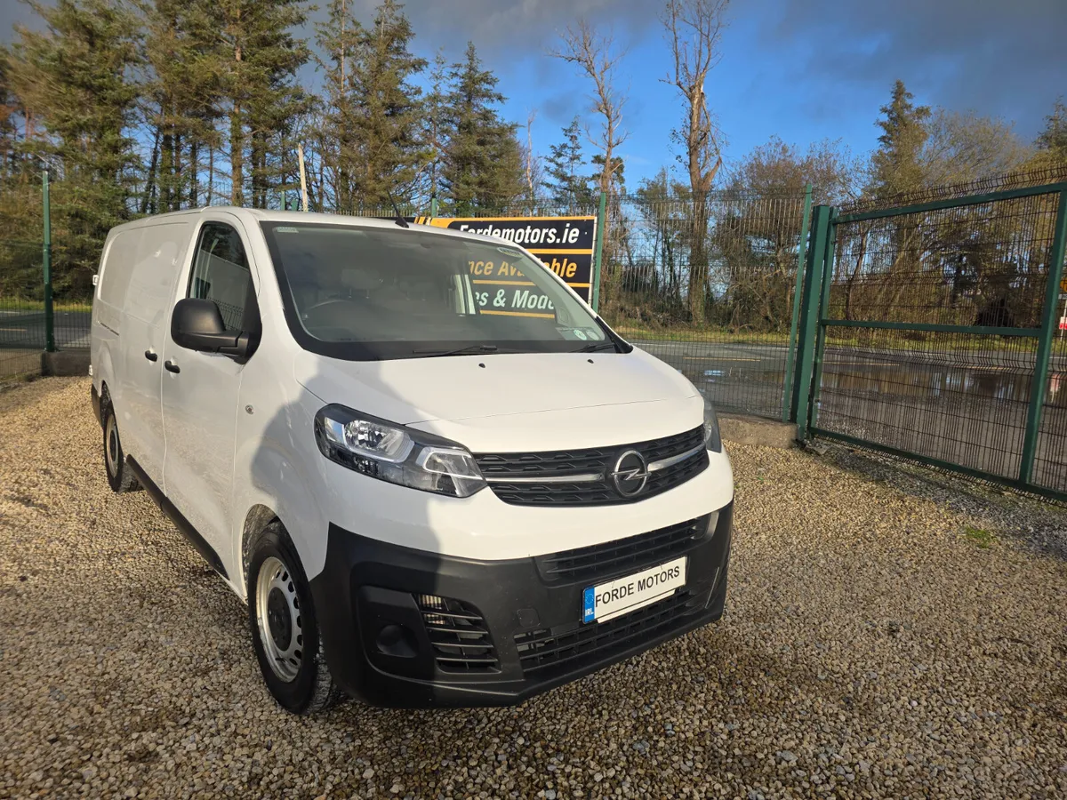 Opel Vivaro 2022 - Image 1
