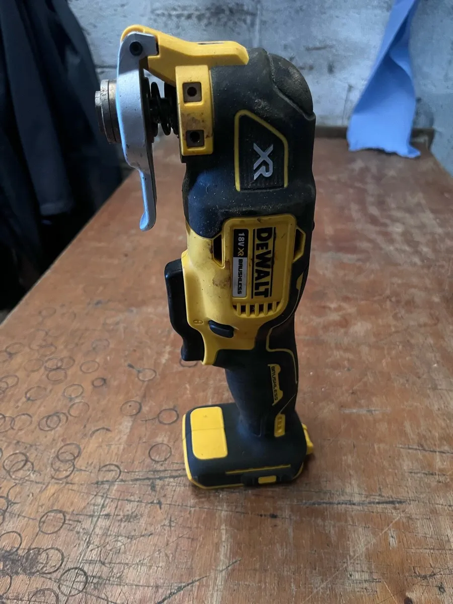 DeWalt Multi Tool XR bare unit 18V - Image 2