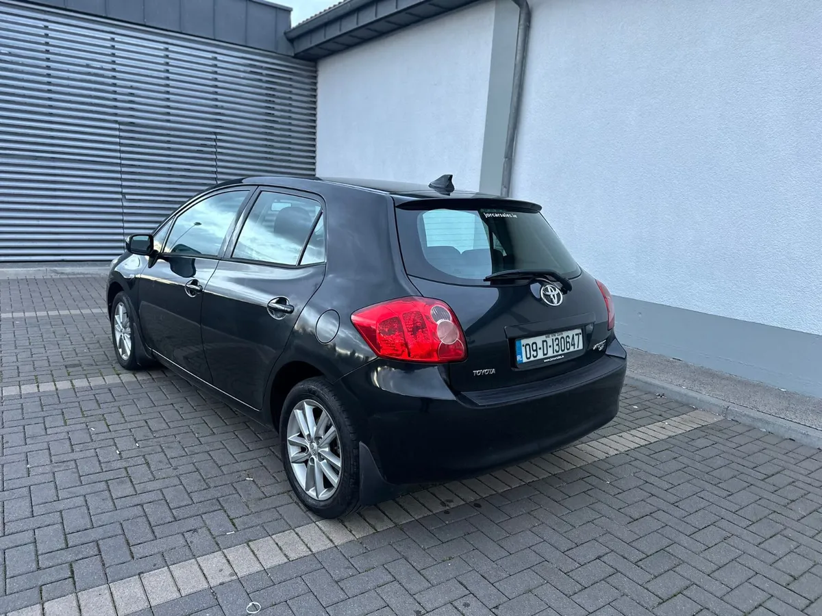 Toyota Auris 2009 1.3 petrol. Tax12/25 nct - Image 4