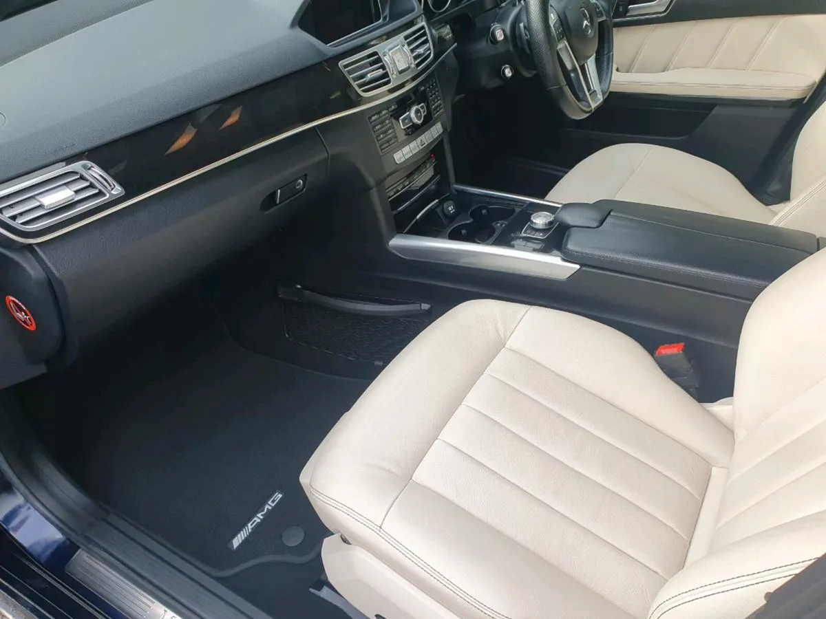 Mercedes Benz E220 CDI AMG auto 7seat low miles - Image 4