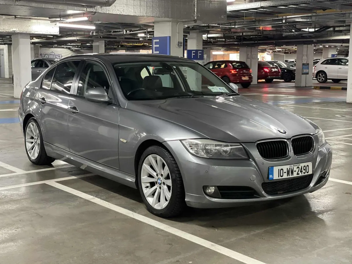 Bmw 320D 2010 Business edition low KM - Image 1