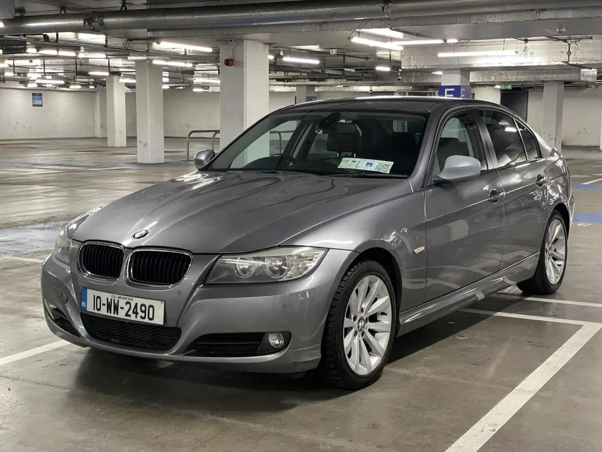 Bmw 320D 2010 Business edition low KM - Image 3