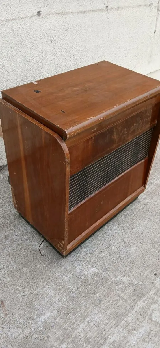 Radio and radiogram - Image 3