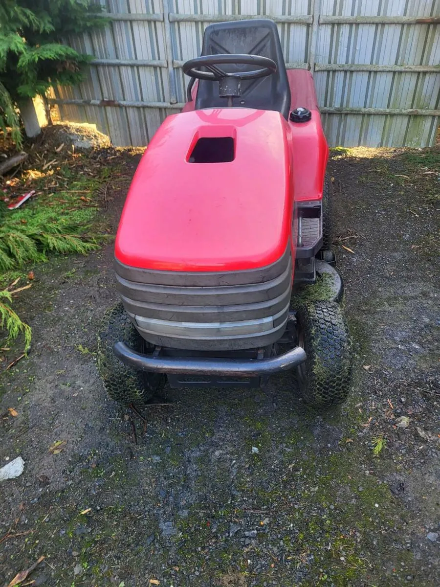 Ride on mower - Image 4