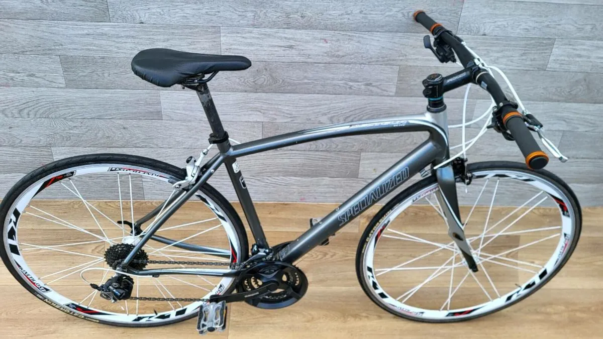 SPECIALIZED FLAT HANDLEBAR RACER - Image 3