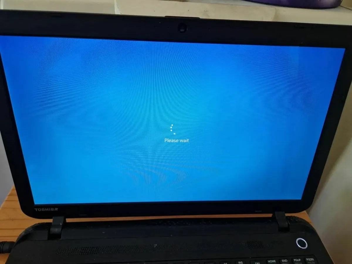 Toshiba Satellite C50-B-16U 15.6 Laptop 4Gb RAM, - Image 1