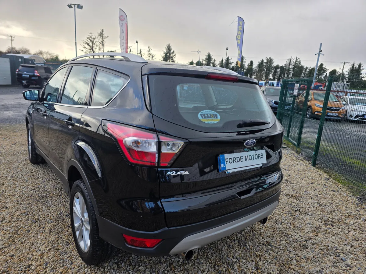 Ford Kuga Titanium 1.5 Diesel 2019 - Image 3