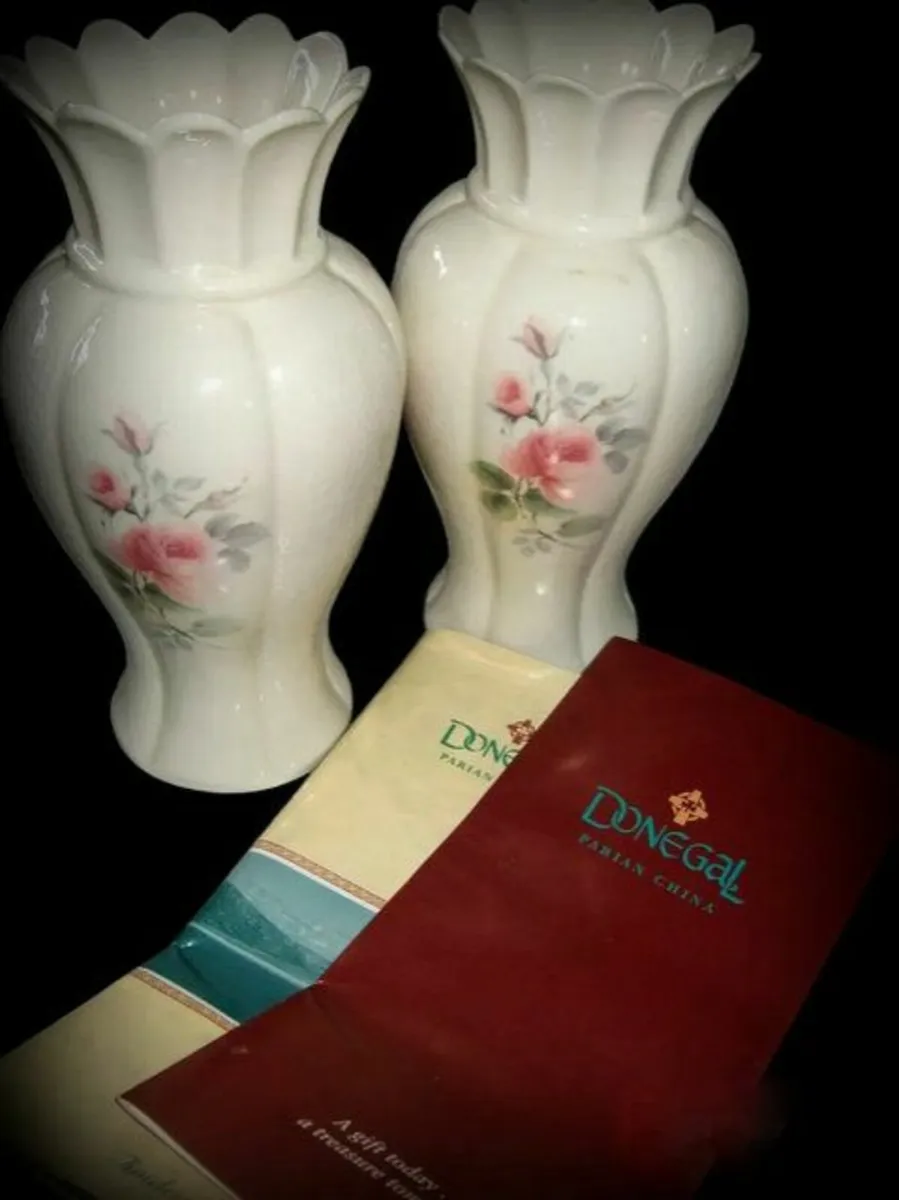 Pair Of Vintage Donegal Parian Irish Rose Vases - Image 1