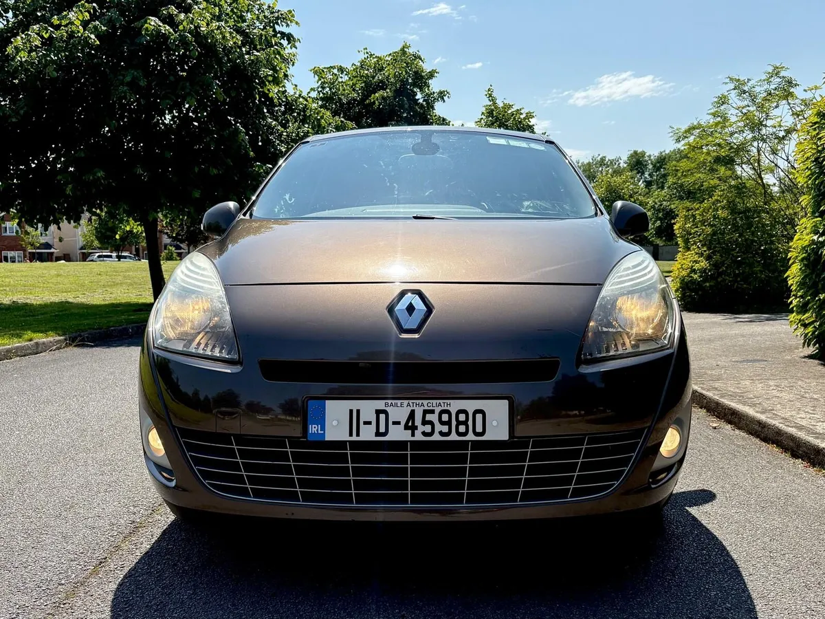 Renault Grand Scenic NCT05/26 Full service history - Image 2