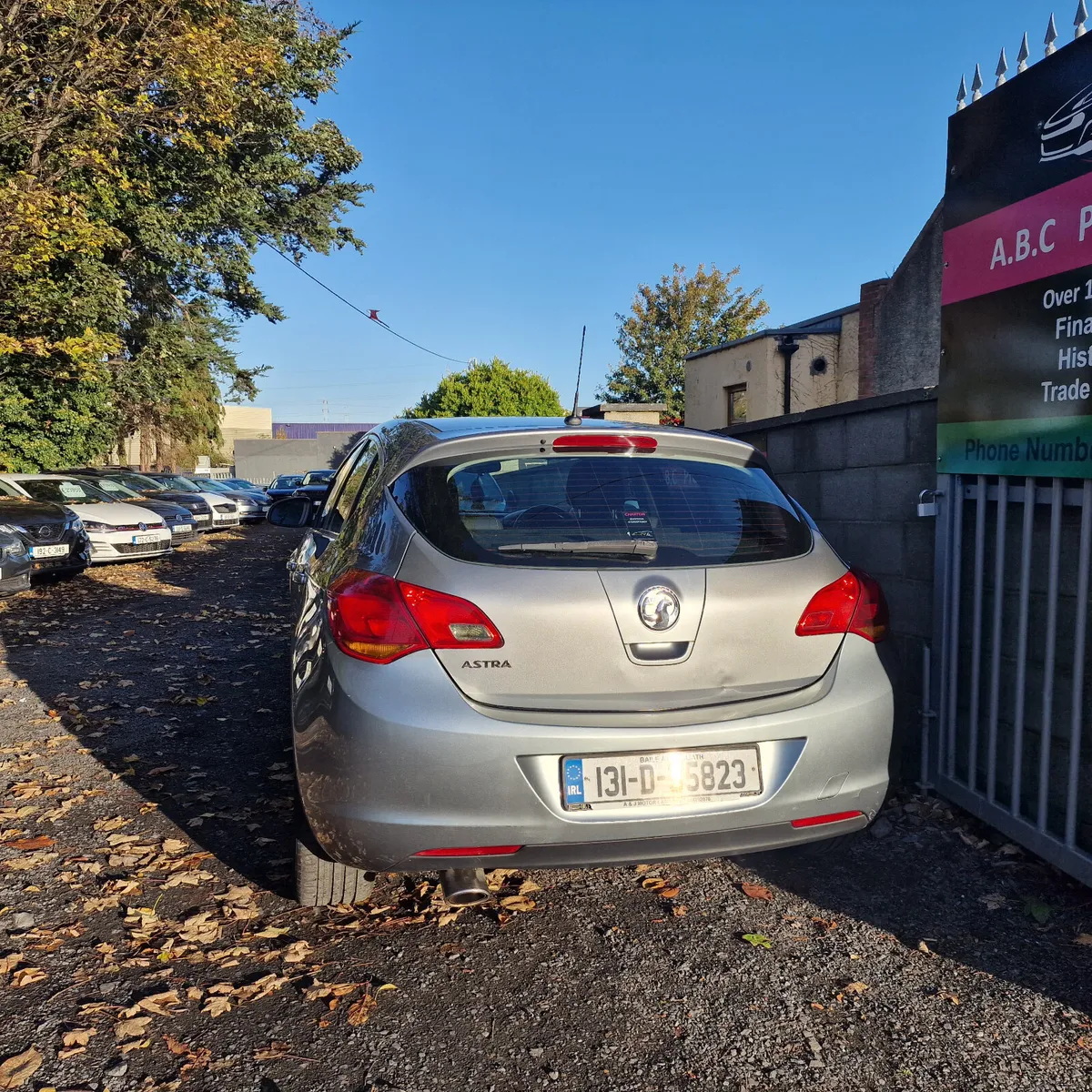 Opel Astra SRI 2013 New Nct 05/26 - Image 4