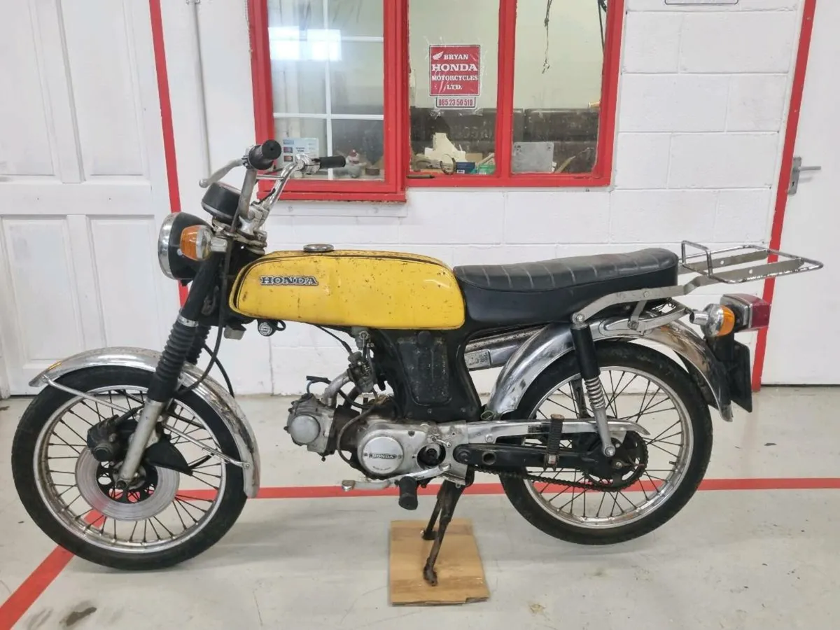 Honda SS50 1977 - Image 1