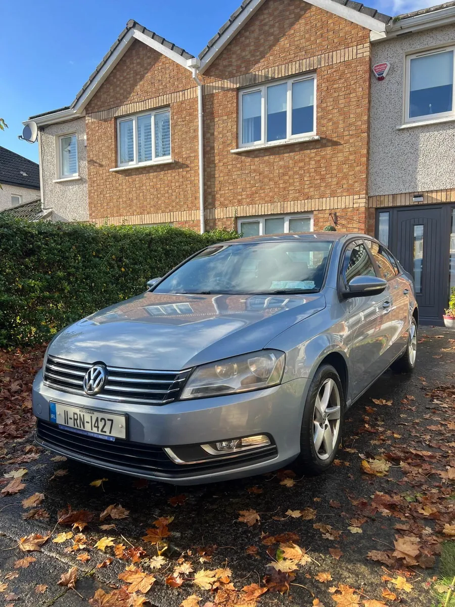 Volkswagen Passat 2011 - Image 1