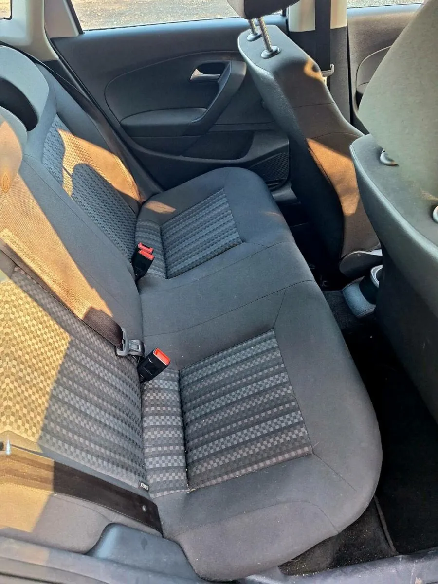 151 VW POLO 1.0 PETROL - Image 3