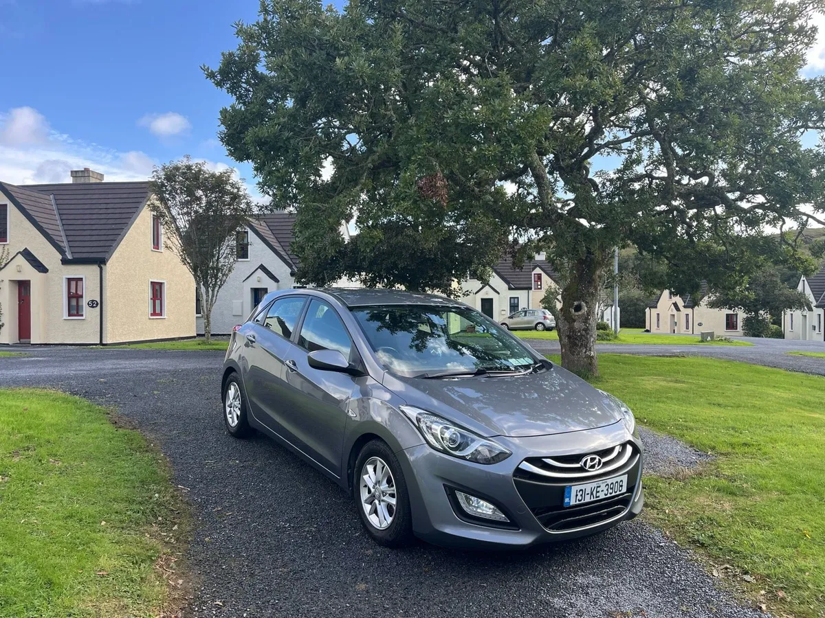Meticulously Maintained Hyundai i30 - Image 2